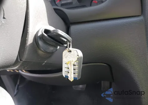 2002 Ford Mustang z USA, uszkodzony, nr VIN 1FAFP40482F140612